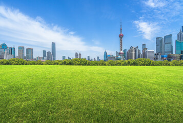奥园爆雷：一家千亿房企的浮沉样本